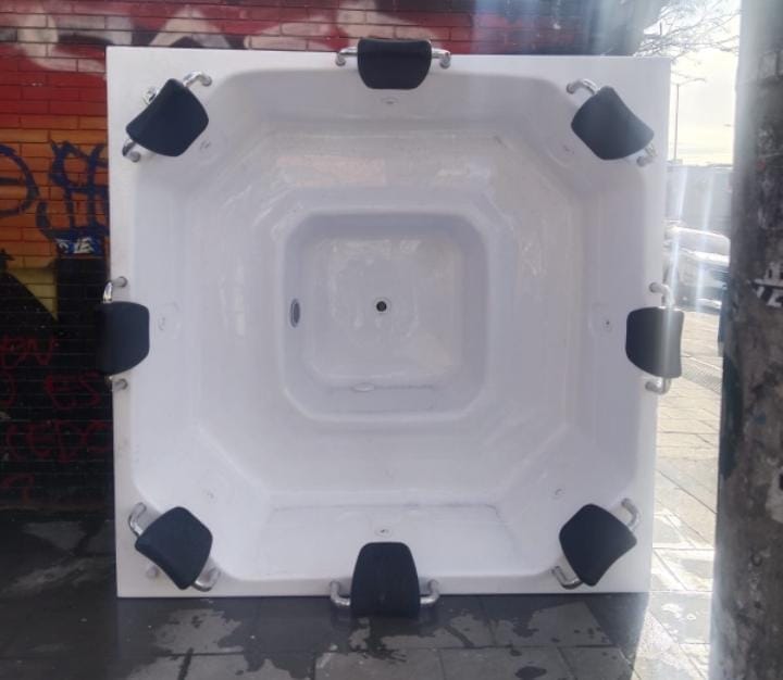 Jacuzzi Luxury 8 — Aquavita Jacuzzis y Piscinas